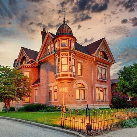 The Bressmer - Entire House
